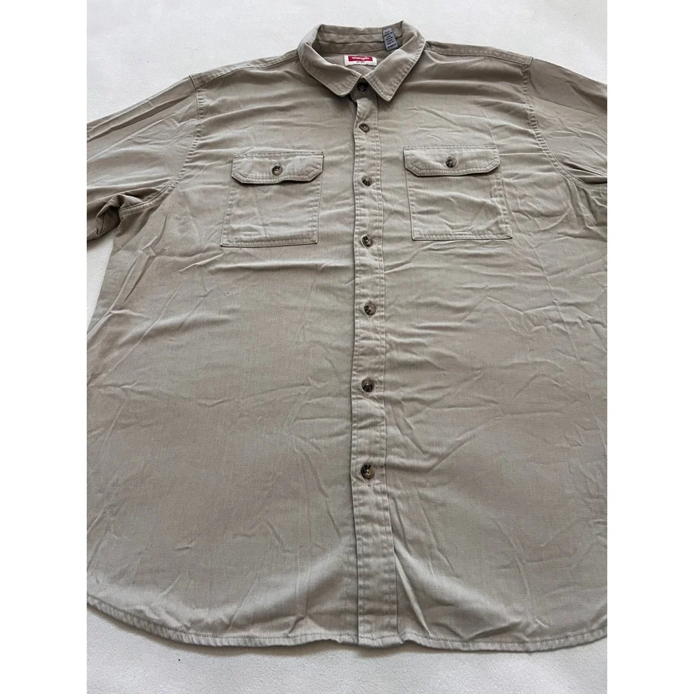 Wrangler Men's Beige Short Sleeve Button Up Work Shirt Size XL
